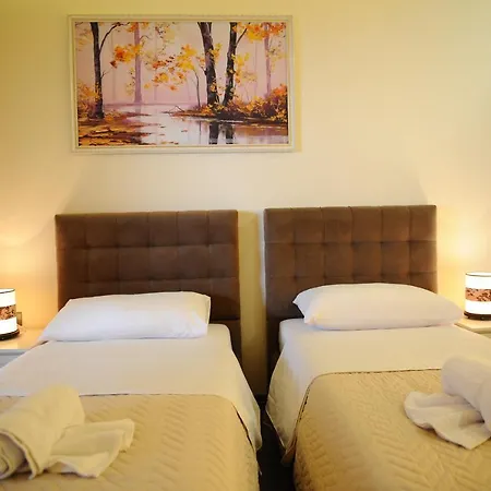 Hotel Ergys Tirana