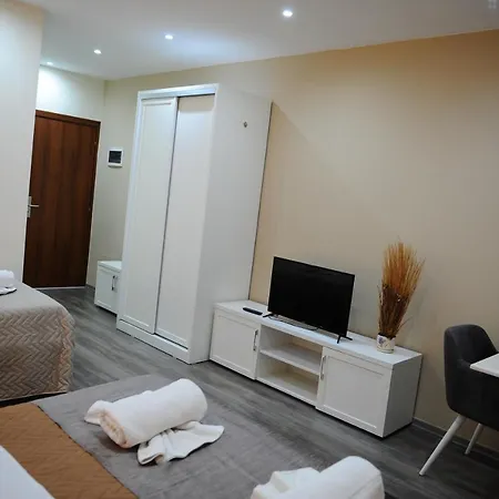 Hotel Ergys Tirana