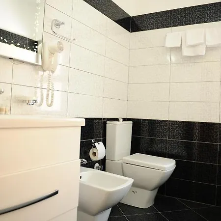 Hotel Ergys Tirana