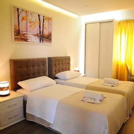 Hotel Ergys Tirana